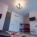 Bed & Breakfast L'isola Del Postino Procida