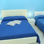 L'isola Del Postino Bed and breakfast