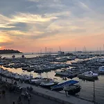 L'isola Del Postino Bed and breakfast
