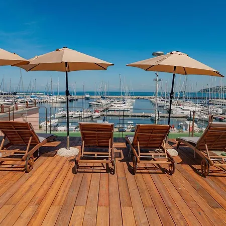 L'isola Del Postino Bed & Breakfast 4*