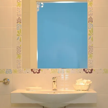 Bed & Breakfast L'isola Del Postino Procida