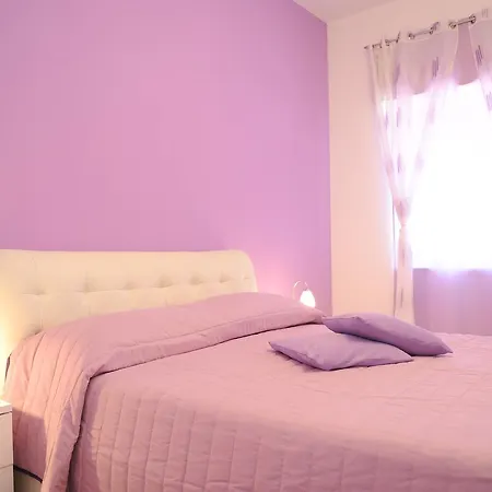 L'isola Del Postino Bed & Breakfast