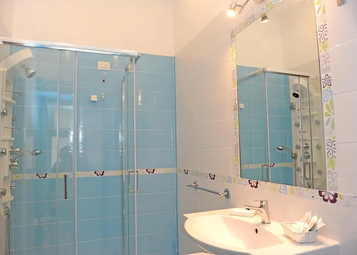 L'isola Del Postino Bed & Breakfast 4*