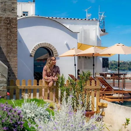 Bed & Breakfast L'isola Del Postino