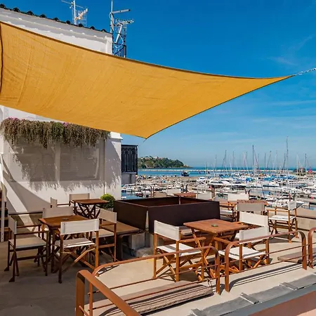 Bed & Breakfast L'isola Del Postino Procida