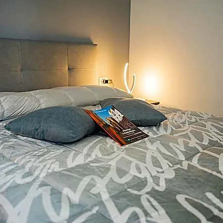 L'isola Del Postino Bed & Breakfast 4*